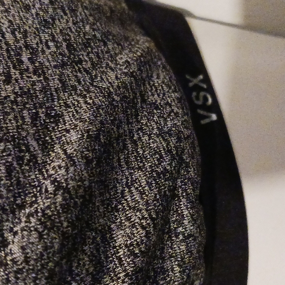 Victoria Secret  VSX Sports Bra with bra built in. Size 34C. - Picture 3 of 9